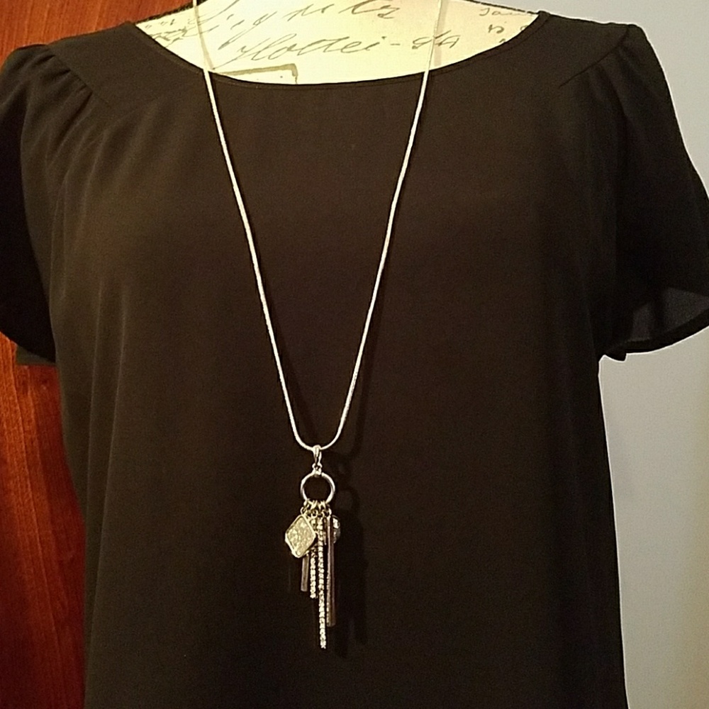 Long necklace